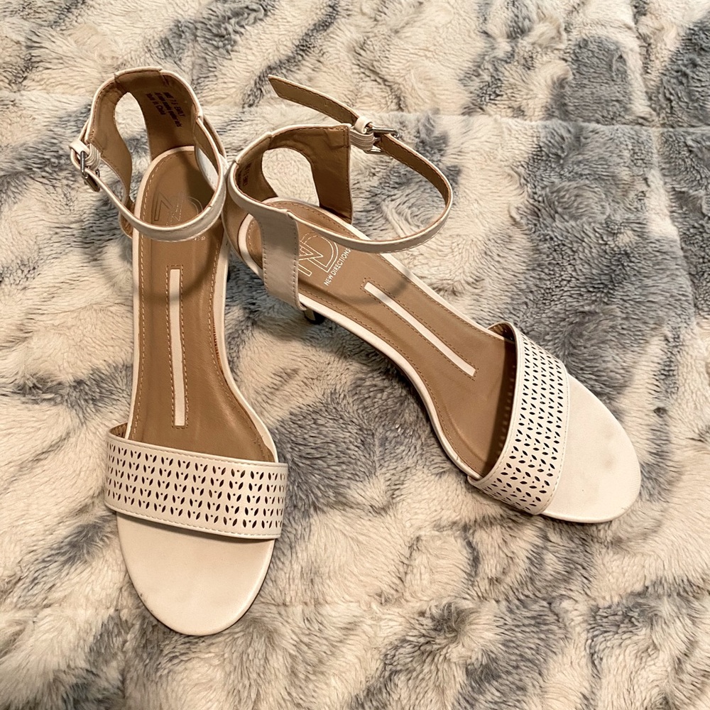 New directions 7.5 Heels